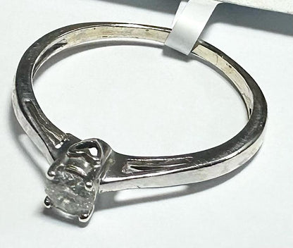 9ct white gold diamond ring in size Q1/2 with sparkling diamonds, elegant jewelry piece showcasing fine craftsmanship.