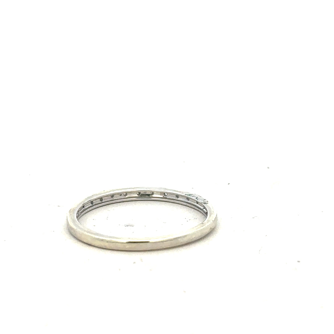 9ct white gold diamond ring in size S with sparkling diamonds, featuring a sleek and elegant design.