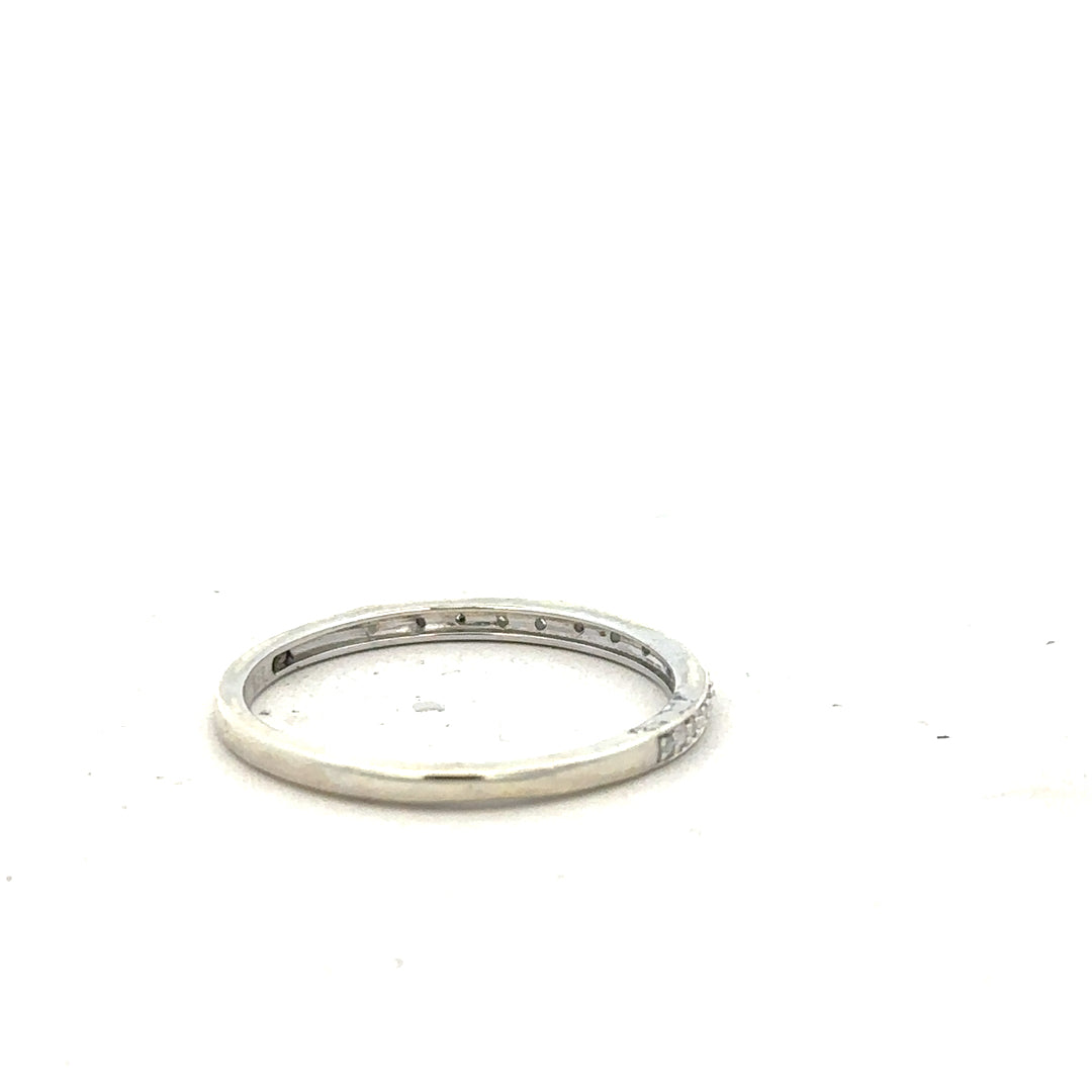 9ct white gold diamond ring in size S with sparkling diamonds, featuring a sleek and elegant design.