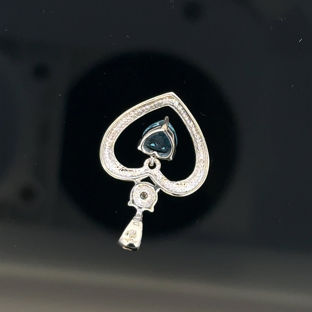 9ct white gold pendant weighing 1.2g, featuring a sleek design, displayed on a neutral background for elegant presentation.