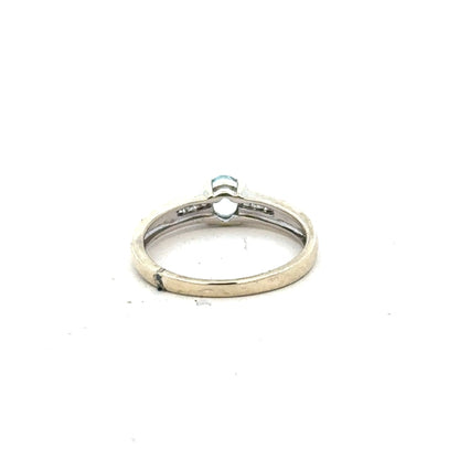 9ct white gold ring in size L, featuring a smooth band, unbranded jewelry, and a polished finish.