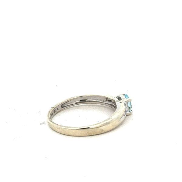 9ct white gold ring in size L with a smooth band, unbranded, shiny finish, and detailed close-up of the jewelry.
