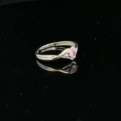 9ct white gold ring in size O with a polished finish, displayed on a white background, unbranded jewelry.