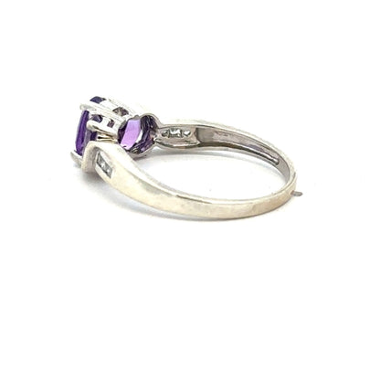 9ct white gold ring size O1/2 with a smooth band, unbranded jewelry, showcasing a polished finish on a plain background.