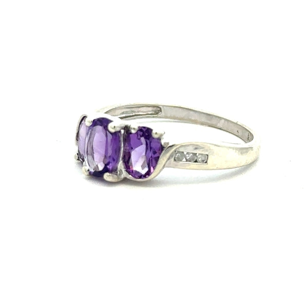 9ct white gold ring in size O1/2 with a smooth band, unbranded, showcasing a polished finish.