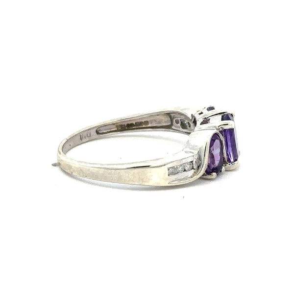 9ct white gold ring size O1/2 with a smooth band, unbranded jewelry, showcasing elegant gold craftsmanship.