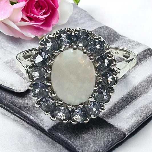 9ct white gold ring size S with a smooth, polished band, unbranded jewelry designed for elegant everyday wear.