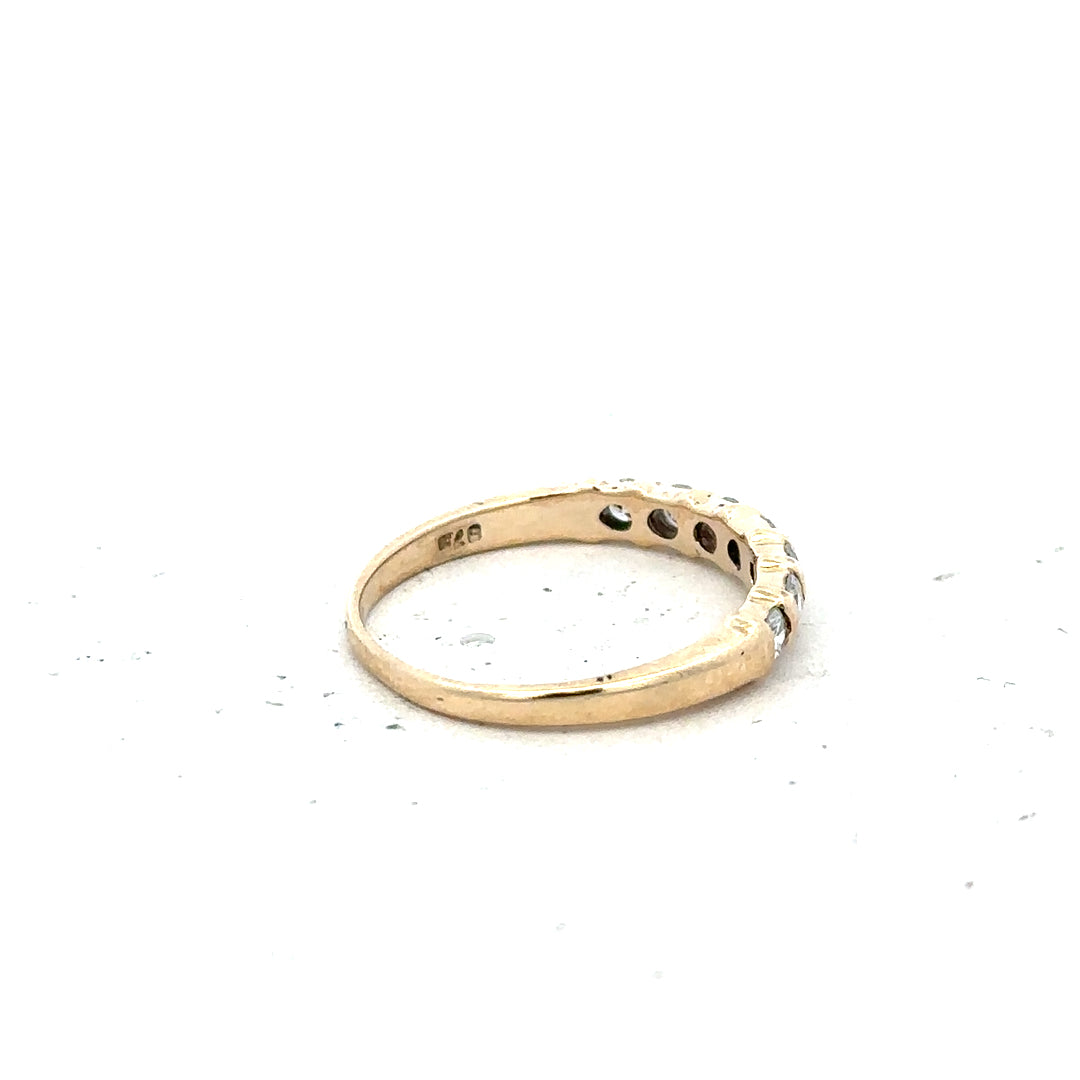 9ct yellow gold diamond ring with 0.40 carat center stone, size N, featuring a classic band design.