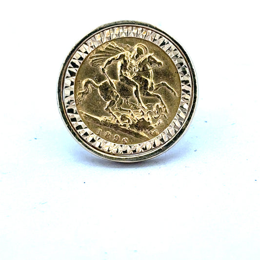 9ct yellow gold Half Sovereign ring with 1896 design, size M1/2, showcasing detailed coin engraving on an unbranded gold ring.