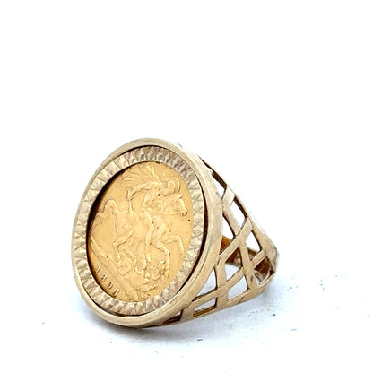 9ct yellow gold 1896 half Sovereign ring in size M1/2, featuring classic gold design and detailed coin engraving.