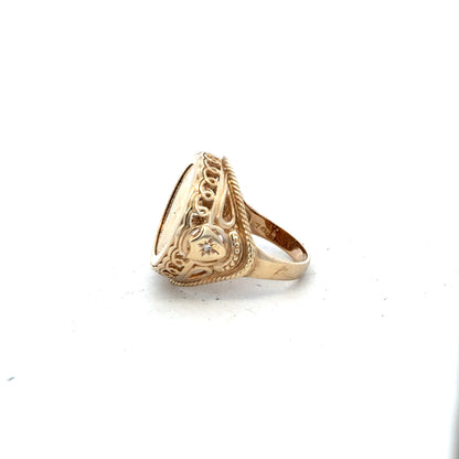 9ct yellow gold half sovereign ring from 1897, size S, featuring detailed vintage coin design.