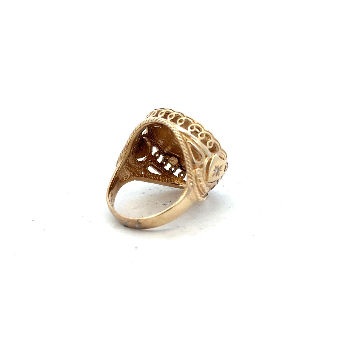 9ct yellow gold half sovereign ring from 1897 in size S, featuring detailed vintage coin design on an unbranded jewelry piece.