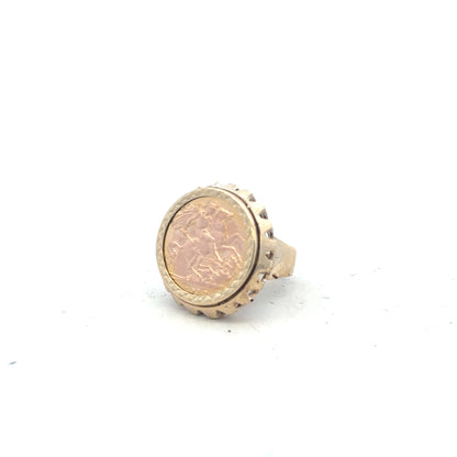 9ct yellow gold 1918 half sovereign ring in size K1/2, featuring detailed vintage coin design with engraved details.
