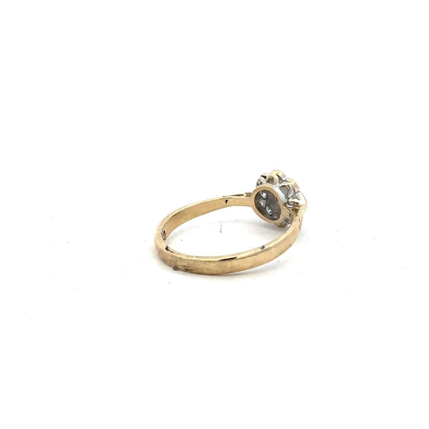 9ct yellow gold diamond ring with 25pts of diamonds in size L, featuring a sleek, classic design.