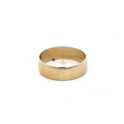 9ct yellow gold band ring in size Q1 with a smooth, polished finish, unbranded jewelry for elegant everyday wear.
