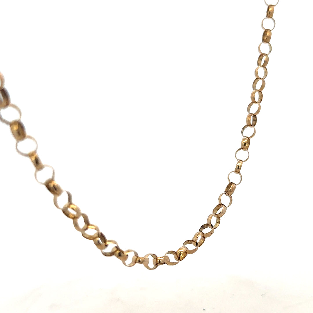 9ct yellow gold belcher chain, 12.7g, unbranded, showcasing the classic gold jewelry design with linked circular links.