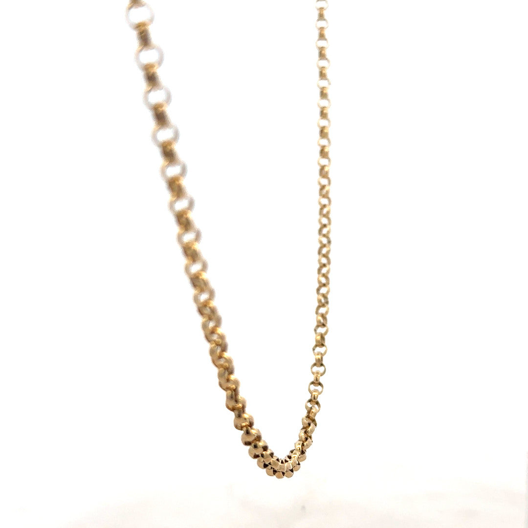 9ct yellow gold belcher chain, unbranded, showing its classic link design and polished finish, weighs 13.7 grams.