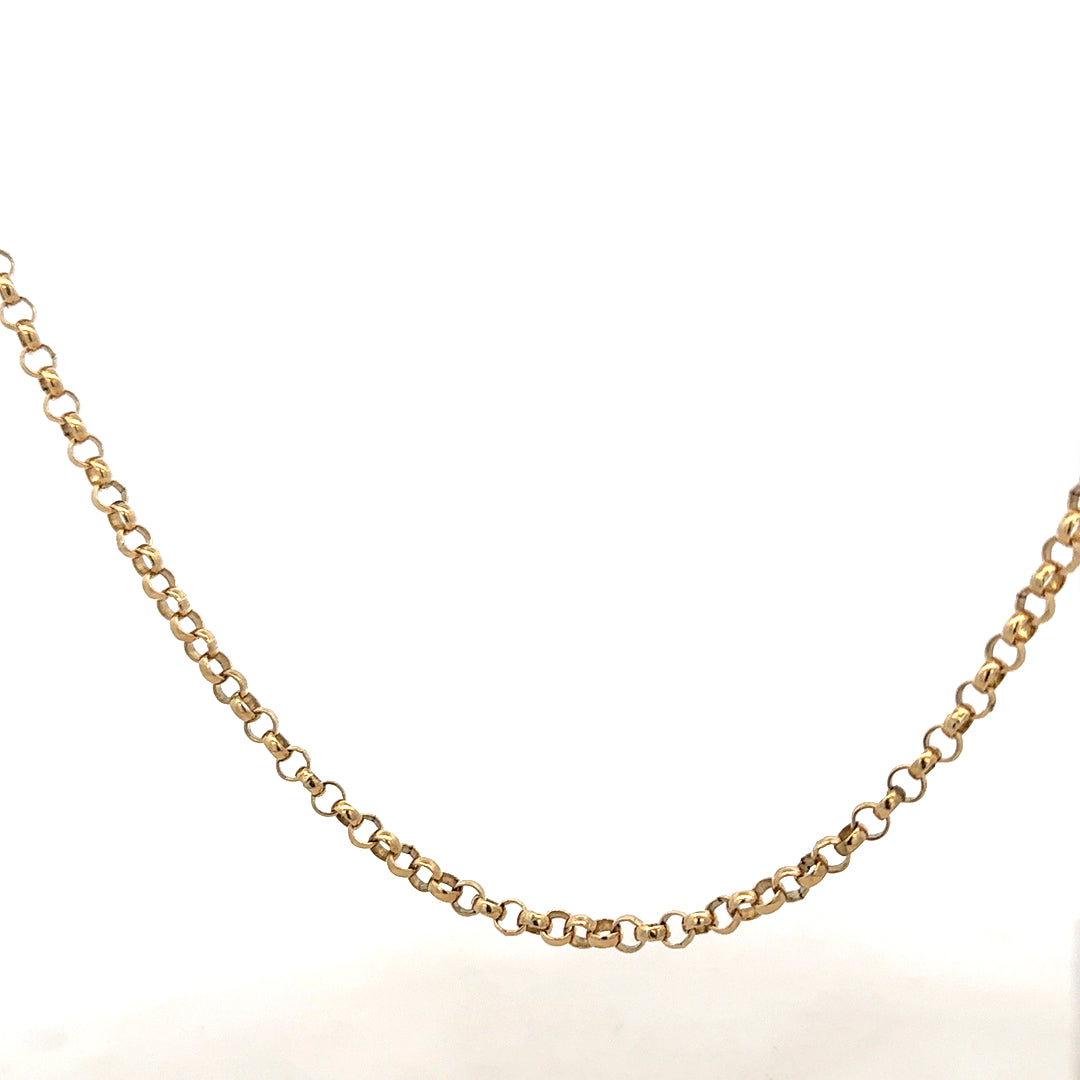 9ct yellow gold belcher chain weighing 13.7g, showcasing its classic linked design and polished finish.