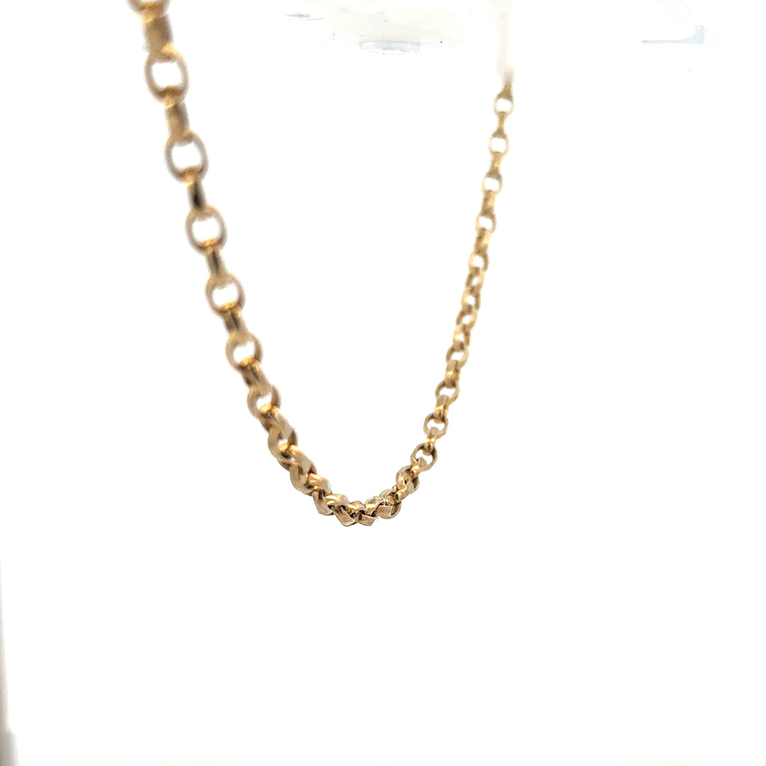 9ct yellow gold belcher chain weighing 17.3g, unbranded jewelry with classic linked design and polished finish.