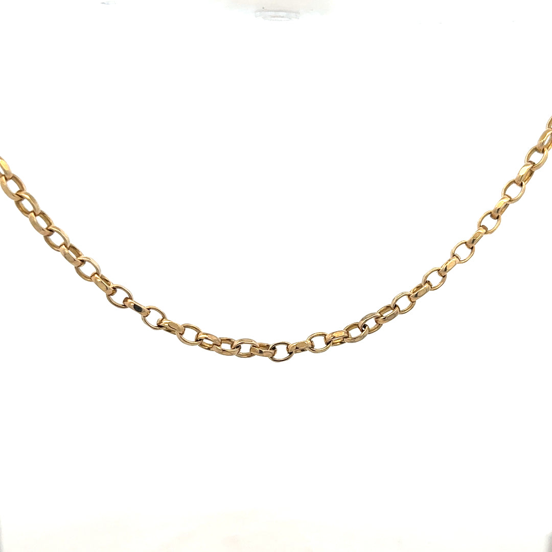 9ct yellow gold belcher chain weighing 17.3g, featuring classic interlinked gold links, with a sleek and polished finish.