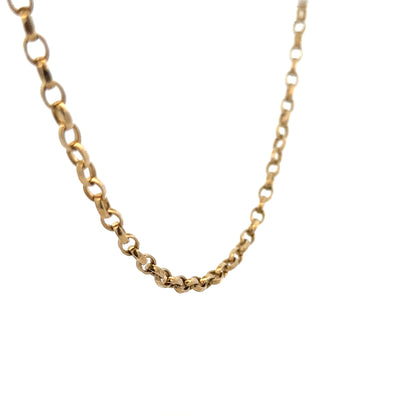 9ct yellow gold belcher chain weighing 28g, unbranded jewelry with detailed links, close-up view of the gold chain.