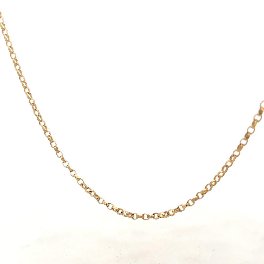 9ct yellow gold belcher chain weighing 5.2g, featuring classic linked design, unbranded jewelry piece.