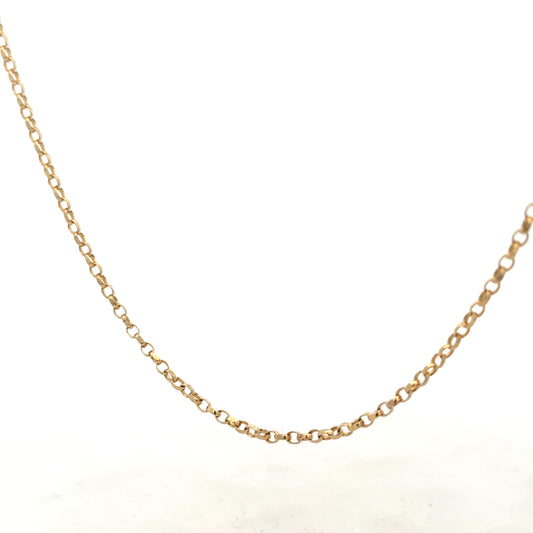 9ct yellow gold belcher chain weighing 5.2g, featuring classic linked design, unbranded jewelry piece.