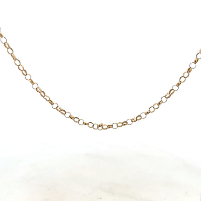 9ct yellow gold belcher chain weighing 5.2g, unbranded jewelry with a classic linked design, shown on a plain background.