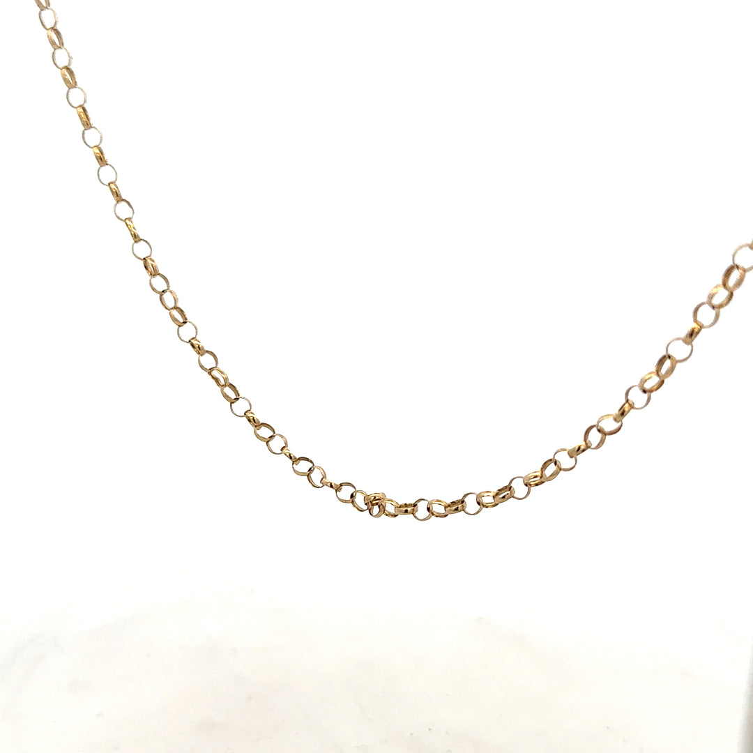 9ct yellow gold belcher chain weighing 5.2g, showcasing its classic linked design and shiny finish.