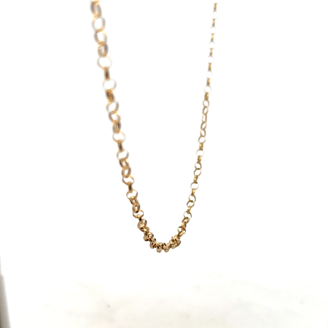 9ct yellow gold belcher chain, unbranded, with a shiny finish and 5.2g weight, displayed in a close-up image.