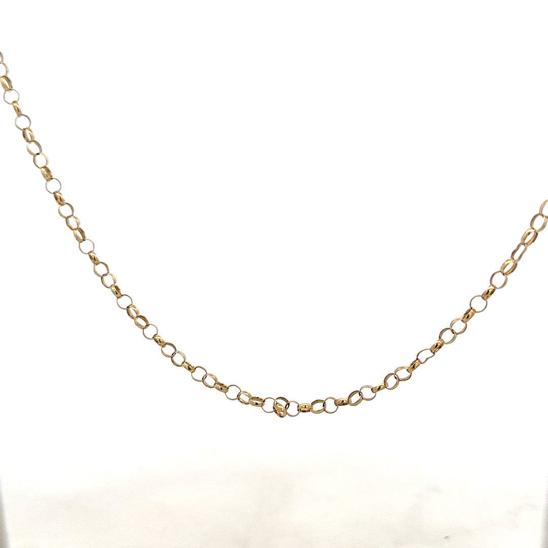 9ct yellow gold belcher chain weighing 5.2g, featuring classic linked design, unbranded jewelry accessory.