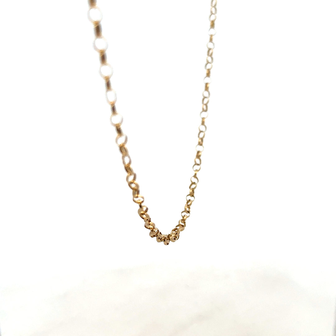 9ct yellow gold belcher chain weighing 5.2g, showcasing a classic jewelry design with a polished finish.
