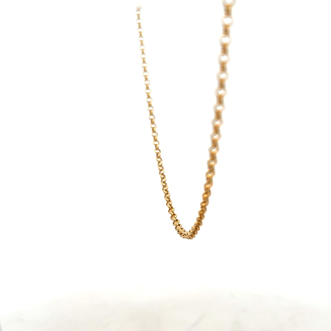 9ct yellow gold belcher chain weighing 5.2g, featuring classic interlinked gold links, unbranded jewelry accessory.