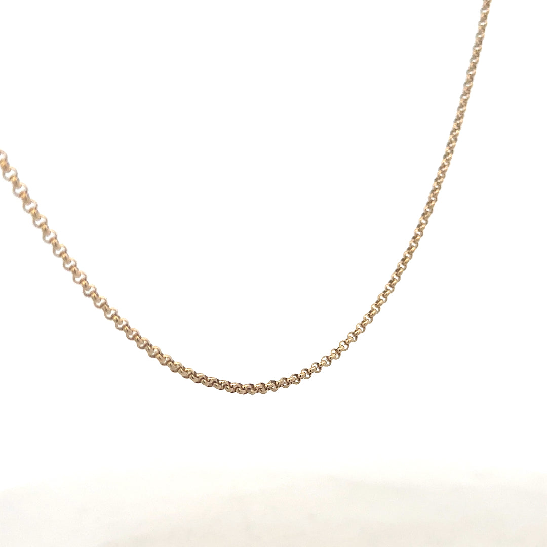 9ct yellow gold belcher chain weighing 5.3g, featuring round linked design, unbranded jewelry with a polished finish.