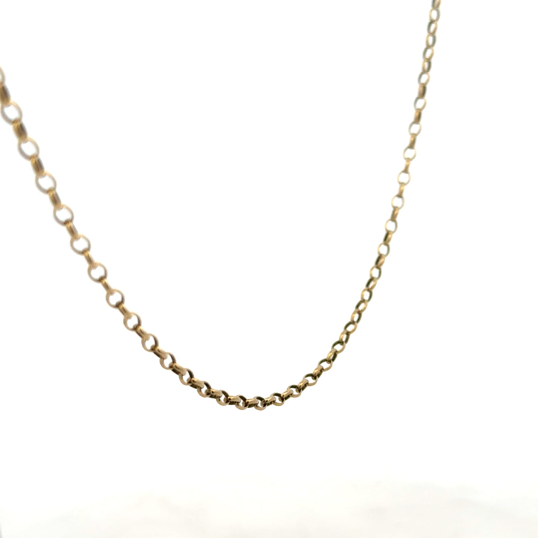 9ct yellow gold belcher chain weighing 6.2g, featuring classic linked design, unbranded jewelry for everyday wear