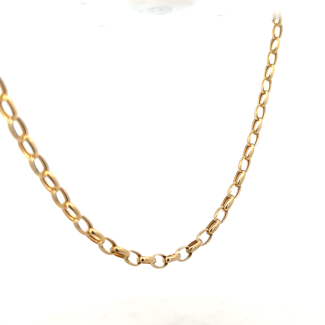 9ct yellow gold belcher chain weighing 6.4g, featuring classic interlocked links for a stylish jewelry accessory.