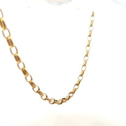 9ct yellow gold belcher chain weighing 6.4g, featuring classic interlinked gold loops, unbranded jewelry chain.