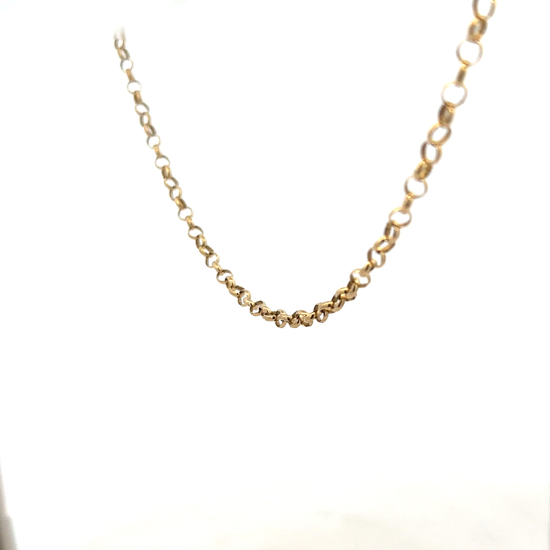 9ct yellow gold belcher chain with a 7.6g weight, showcasing a classic link design and polished finish.