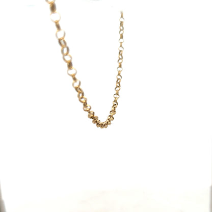 9ct yellow gold belcher chain weighing 7.6g, featuring a classic linked design, unbranded jewelry necklace.