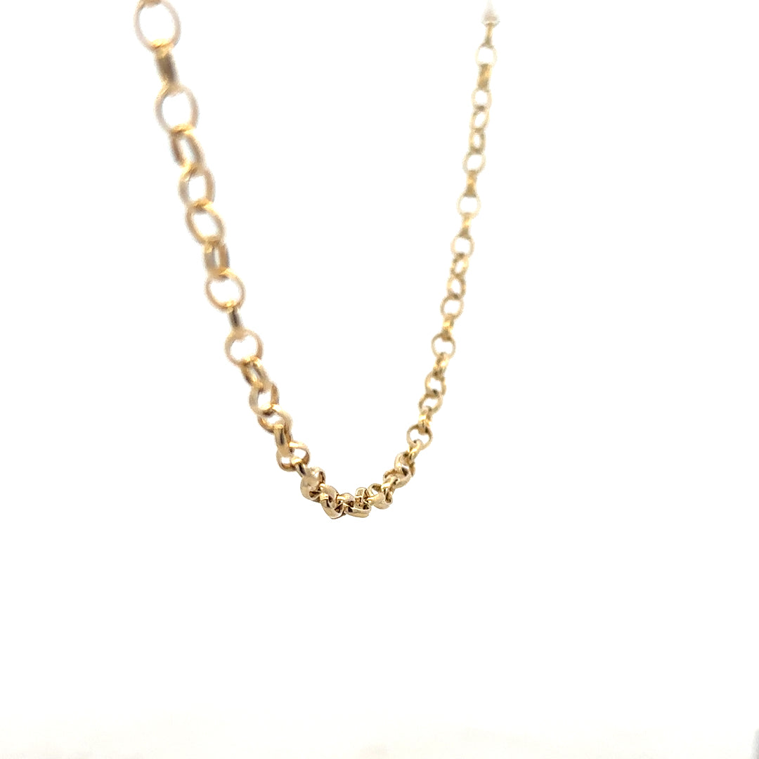 9ct yellow gold belcher chain weighing 9.5g, featuring classic linked design, unbranded jewelry accessory.