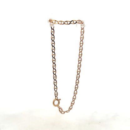 9ct yellow gold bracelet with a delicate chain design, weighing 2.6 grams, crafted in unbranded fine jewelry style.