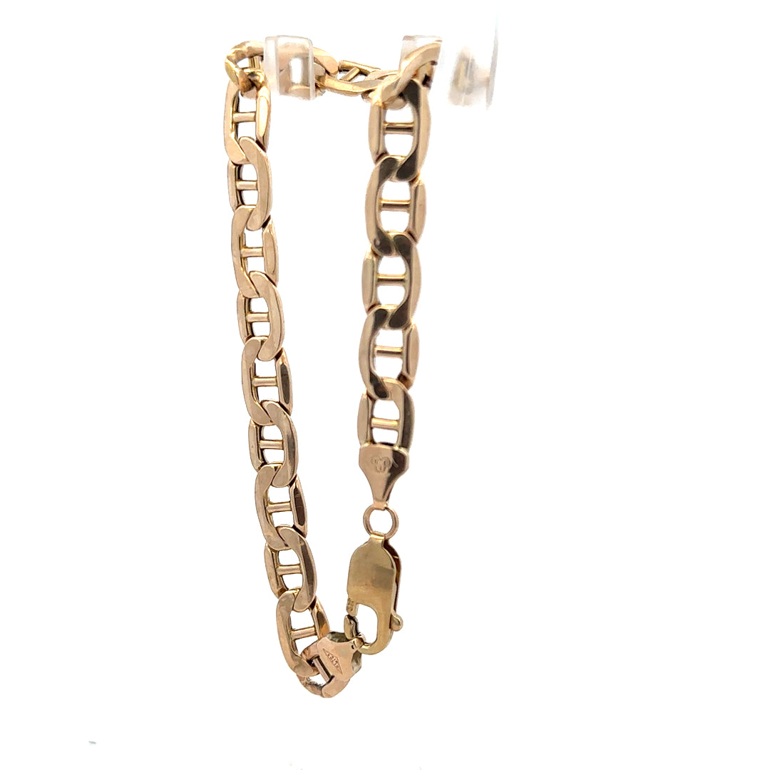 9ct yellow gold bracelet weighing 8.6g, unbranded, featuring a classic chain design, shown in a close-up image.