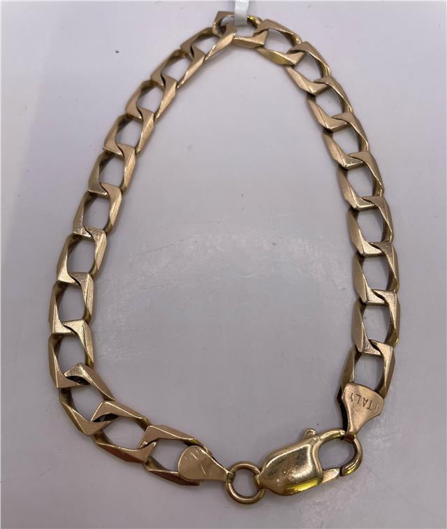 9ct yellow gold bracelet with linked chain design, unbranded jewelry piece, shiny and elegant for everyday or special occasions.