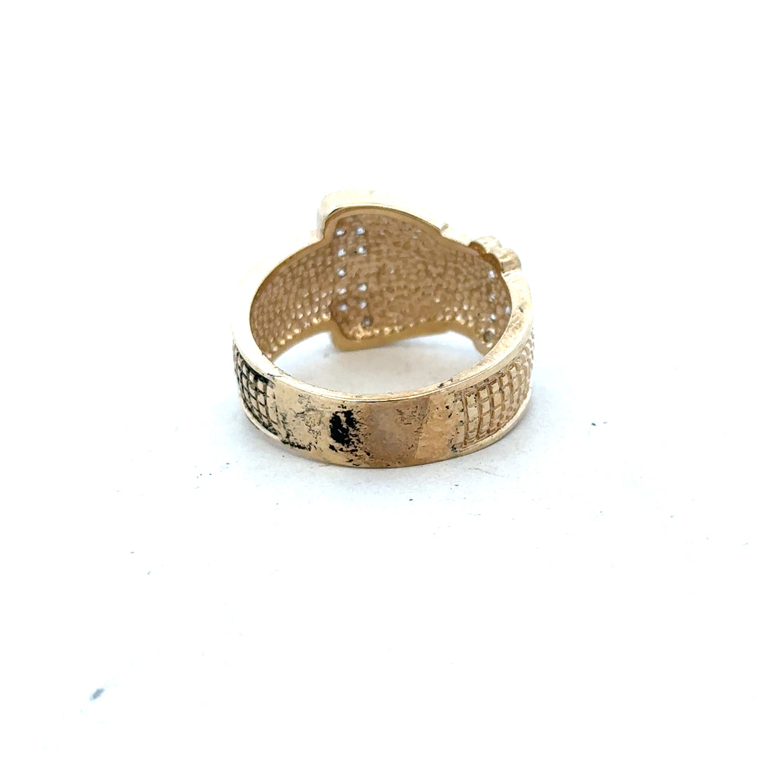 9ct yellow gold buckle ring in size V1/2, featuring a sleek design and polished finish.