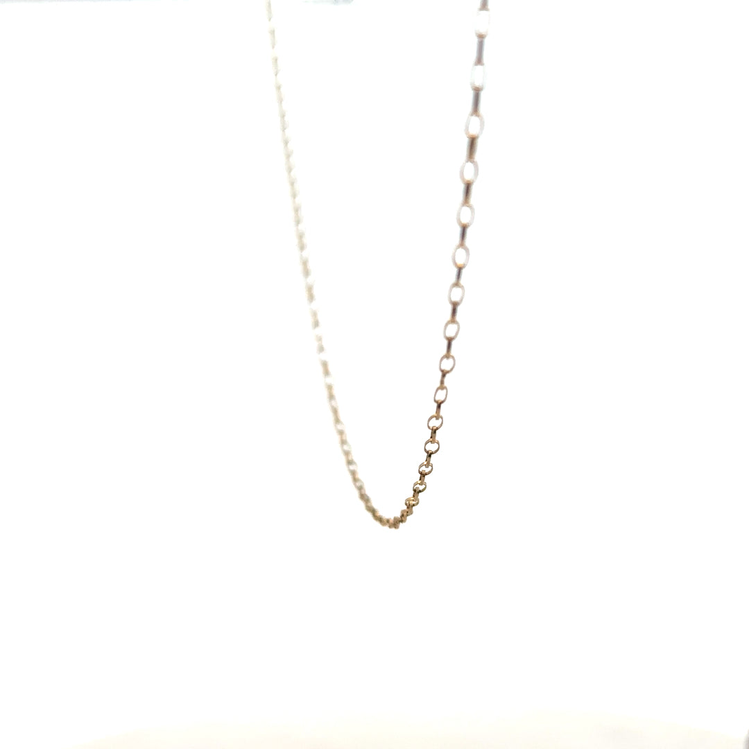 9ct yellow gold chain weighing 0.7g, unbranded, with a classic linked design, shown on a plain background.