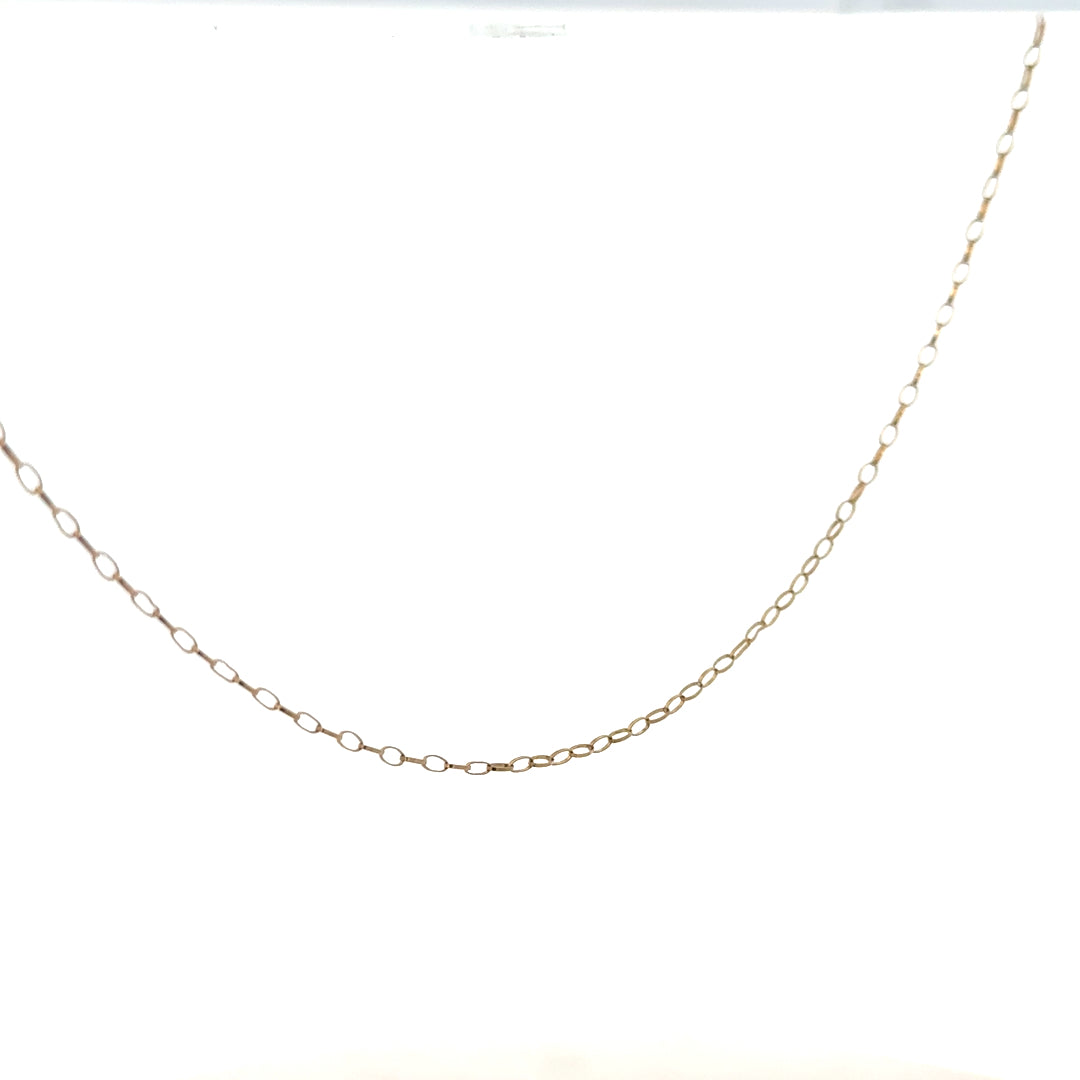 9ct yellow gold chain weighing 0.7g, unbranded, with a delicate link design, displayed on a plain background.