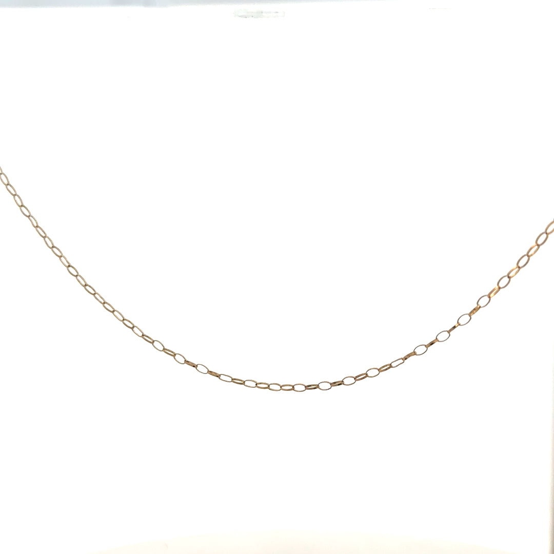 9ct yellow gold chain weighing 0.7g, unbranded, with a delicate link design visible in the image.