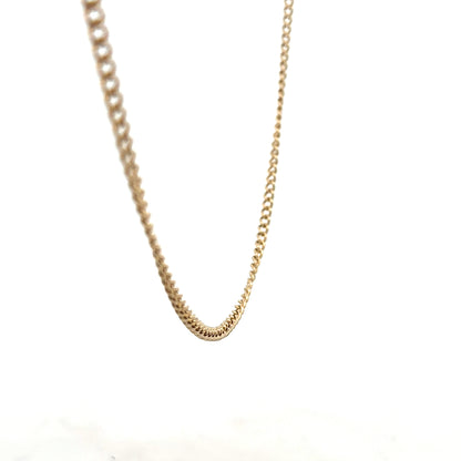 9ct yellow gold chain weighing 10.9g, featuring a classic link design, unbranded jewelry for elegant everyday wear