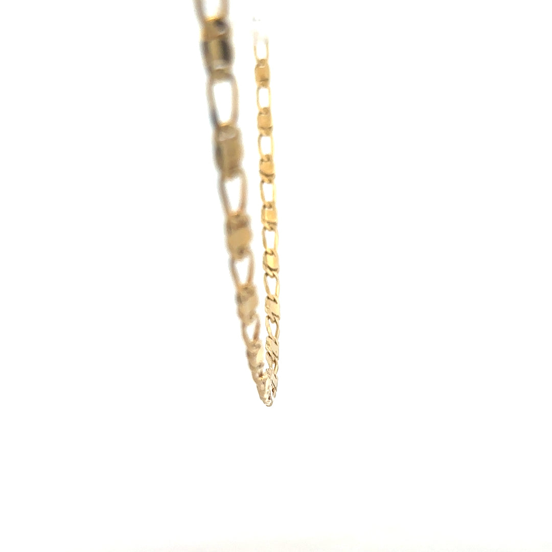 9ct yellow gold chain weighing 13.1g, unbranded, with a close-up view of the detailed links and polished finish.