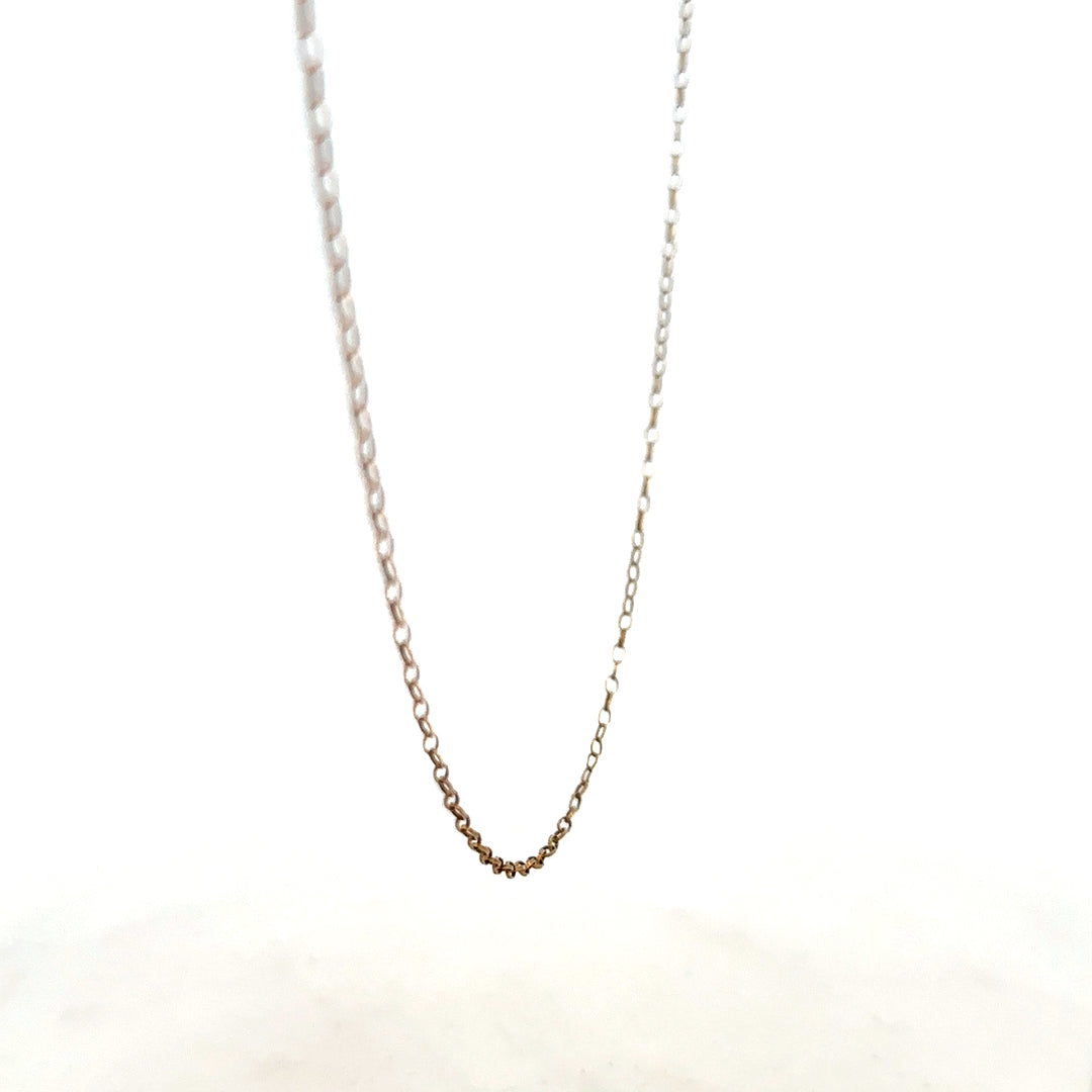 9ct yellow gold chain with a 1g weight, featuring a simple and elegant design, ideal for everyday wear.